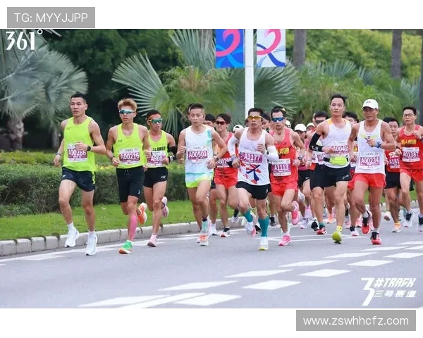 成都攀岩队在马拉松大满贯中的团队协作展现出色表现与启示