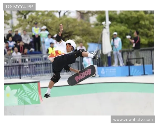 武汉滑板队战术解析:探索滑板运动中的团队协作与技术运用 武汉滑板队战术解析:探索滑板运动中的团队协作与技术运用