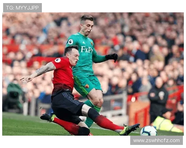 埃斯基与法尔肯的精彩对决揭示了两队的实力与战术博弈