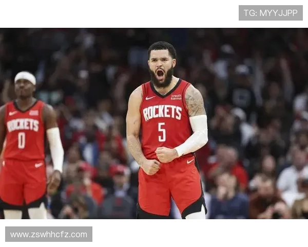 弗雷德范弗利特如何在NBA赛场上展现领袖风范与个人魅力 弗雷德范弗利特如何在NBA赛场上展现领袖风范与个人魅力